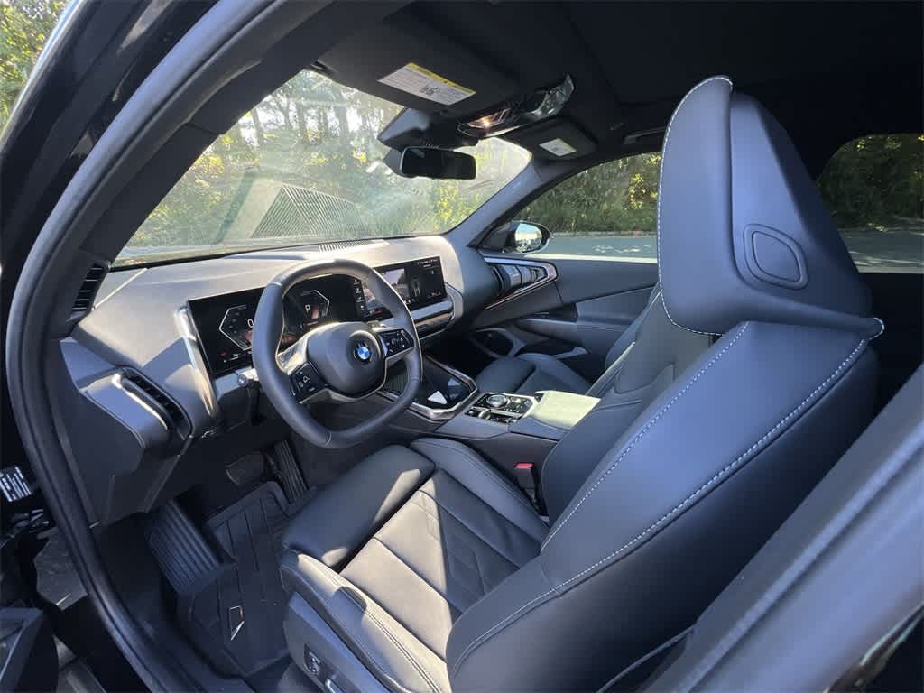 Thumbnail: 2025 BMW X3 - 10