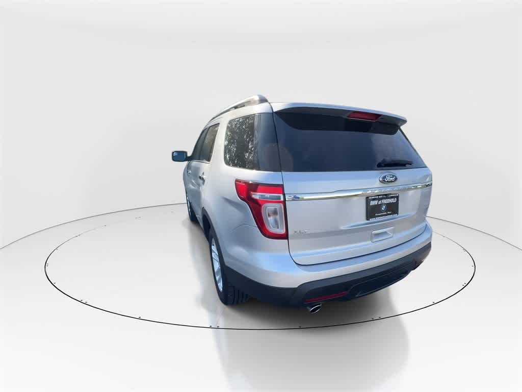 Thumbnail: 2015 Ford Explorer - 7