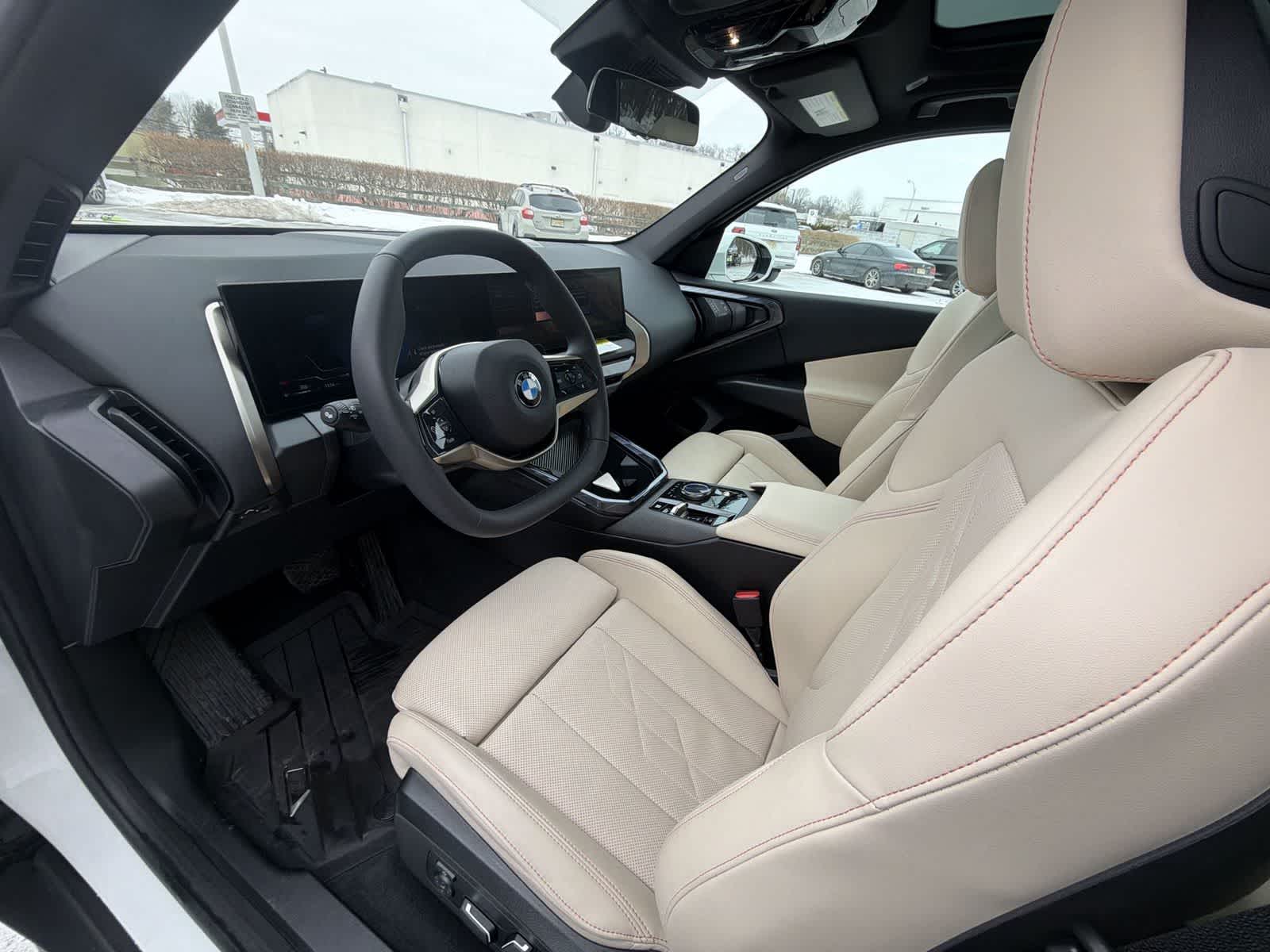 Thumbnail: 2025 BMW X3 - 10