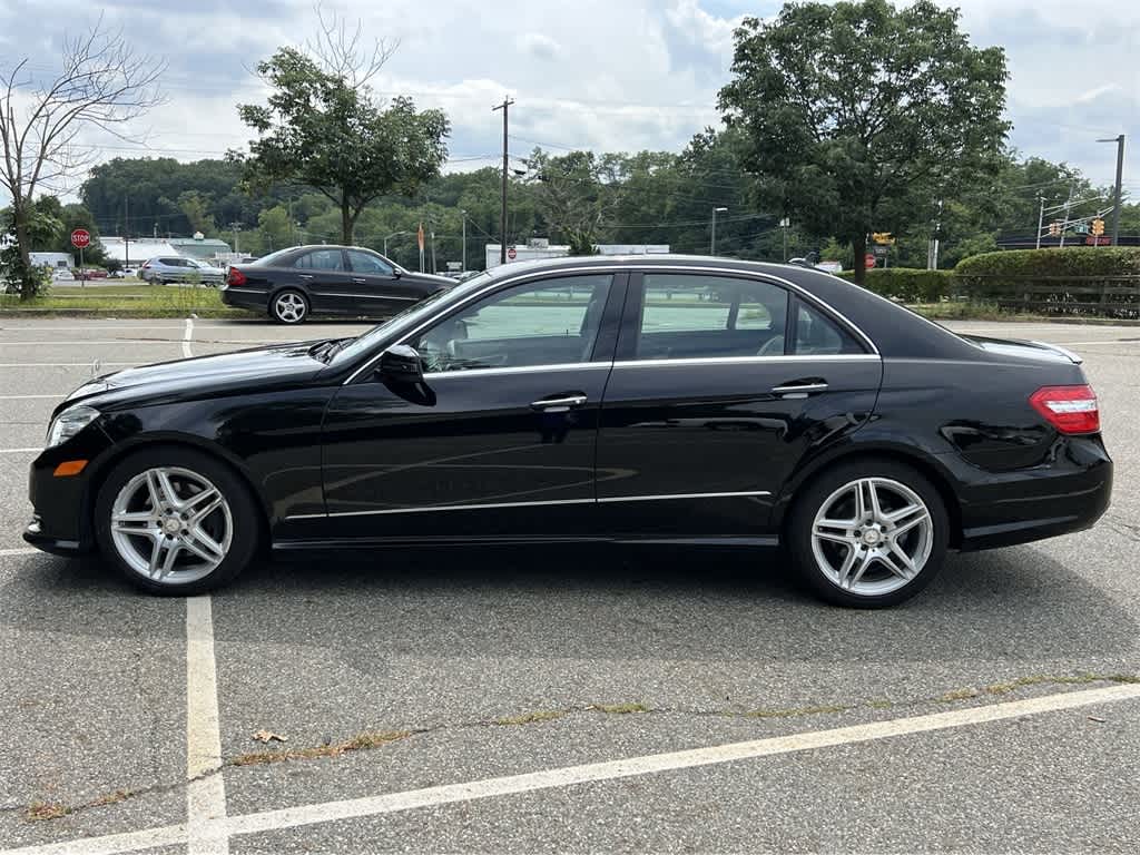 Thumbnail: 2013 Mercedes-Benz E-Class - 11