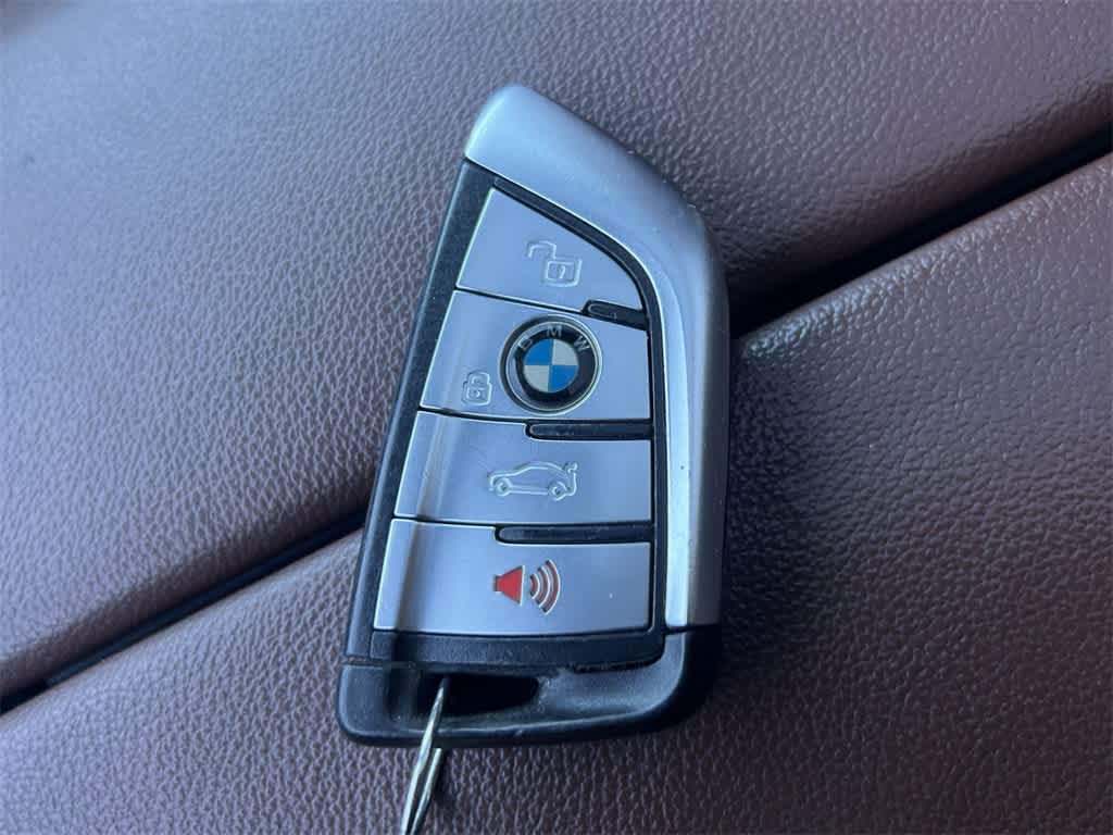 Thumbnail: 2021 BMW X5 - 28