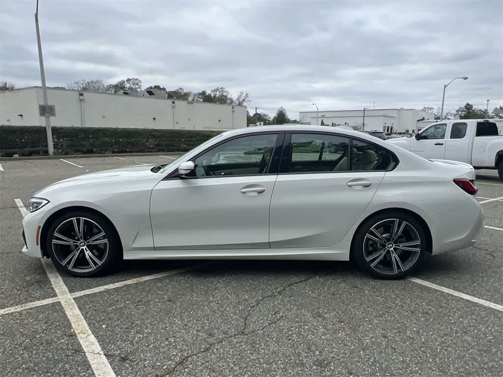 Thumbnail: 2022 BMW 3 Series - 11