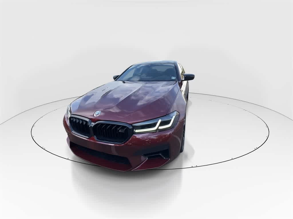 Thumbnail: 2022 BMW M5 - 4