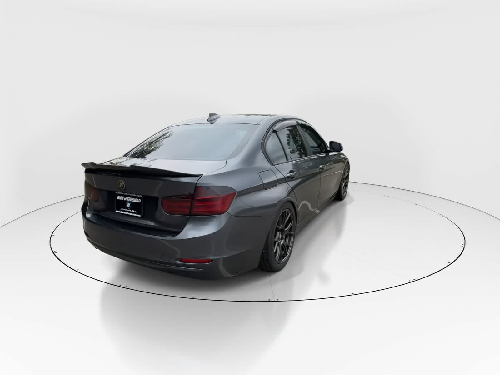 Thumbnail: 2013 BMW 3 Series - 7