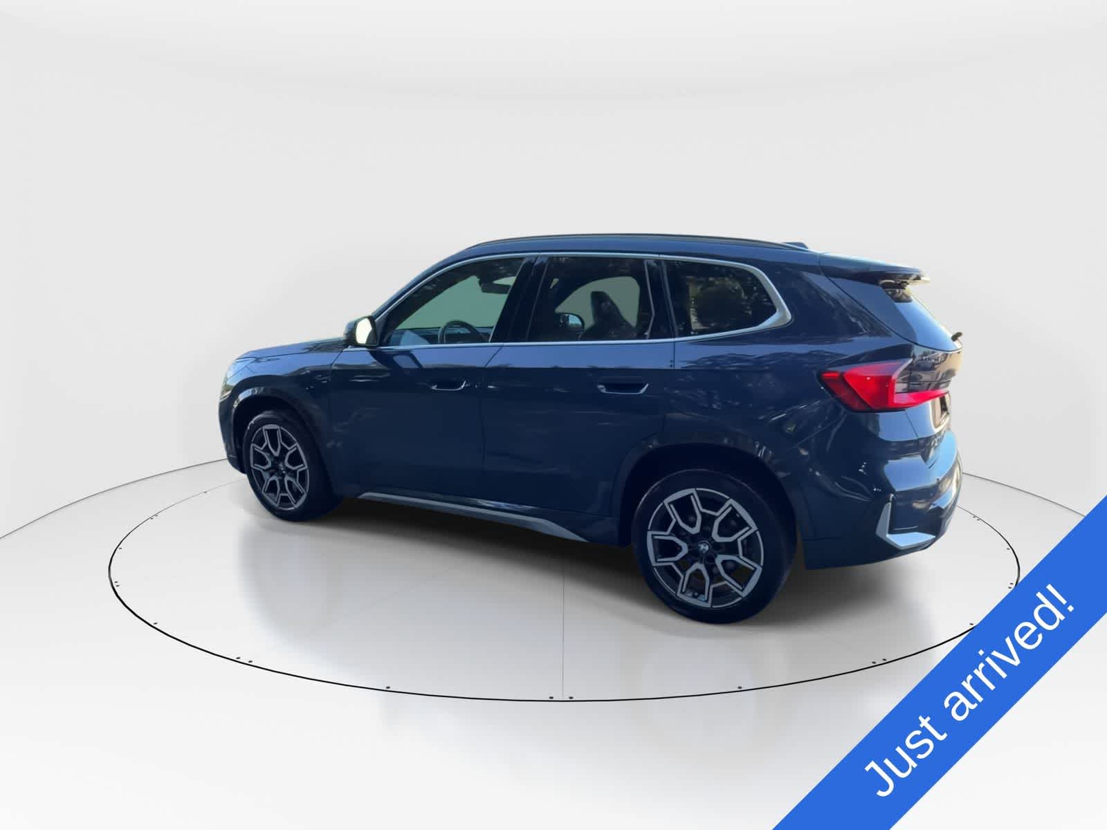 Thumbnail: 2026 BMW X1 - 6