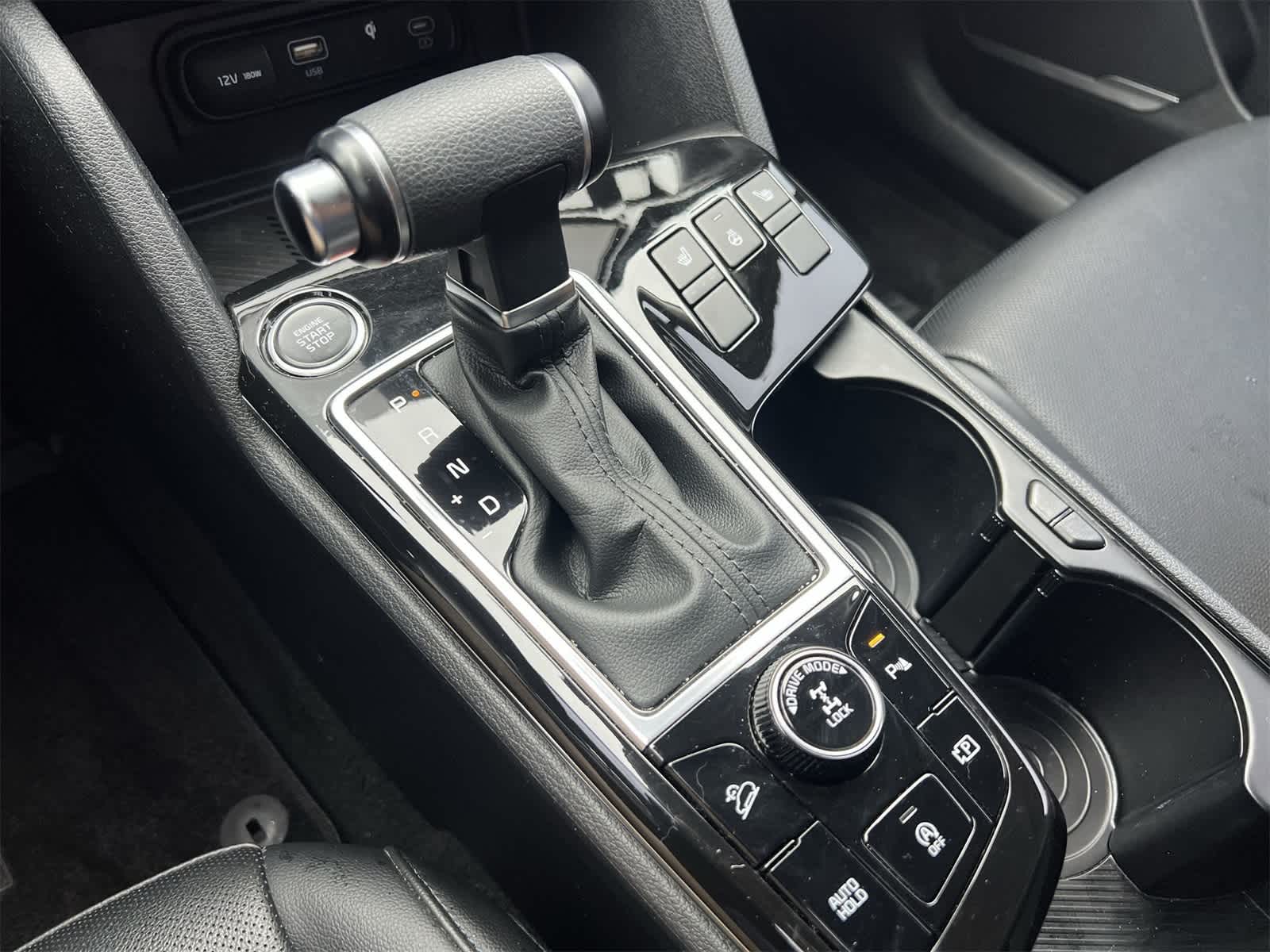 Thumbnail: 2023 Kia Sportage - 25