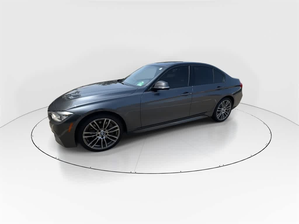 Thumbnail: 2016 BMW 3 Series - 5
