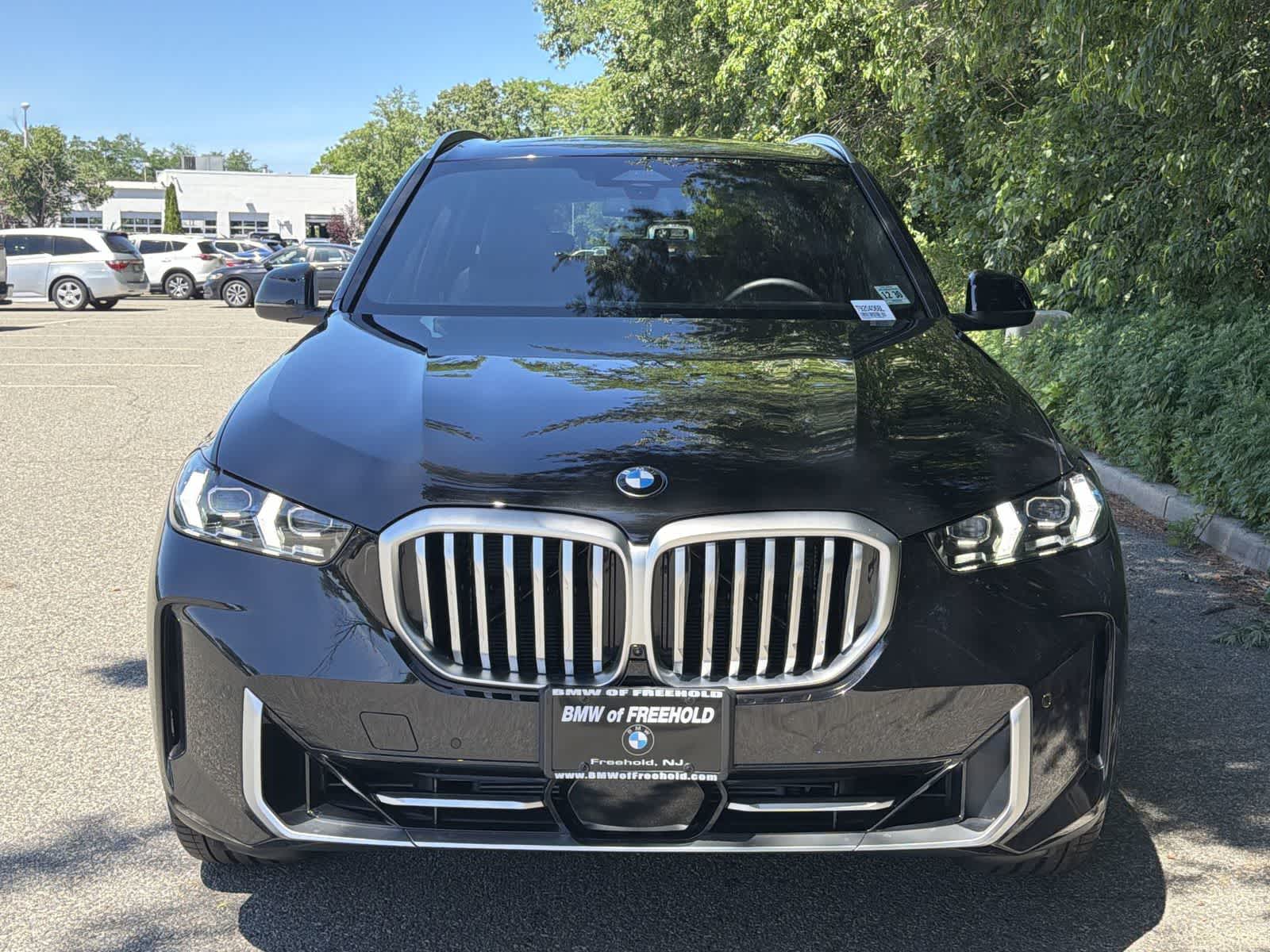 Thumbnail: 2026 BMW X5 - 13