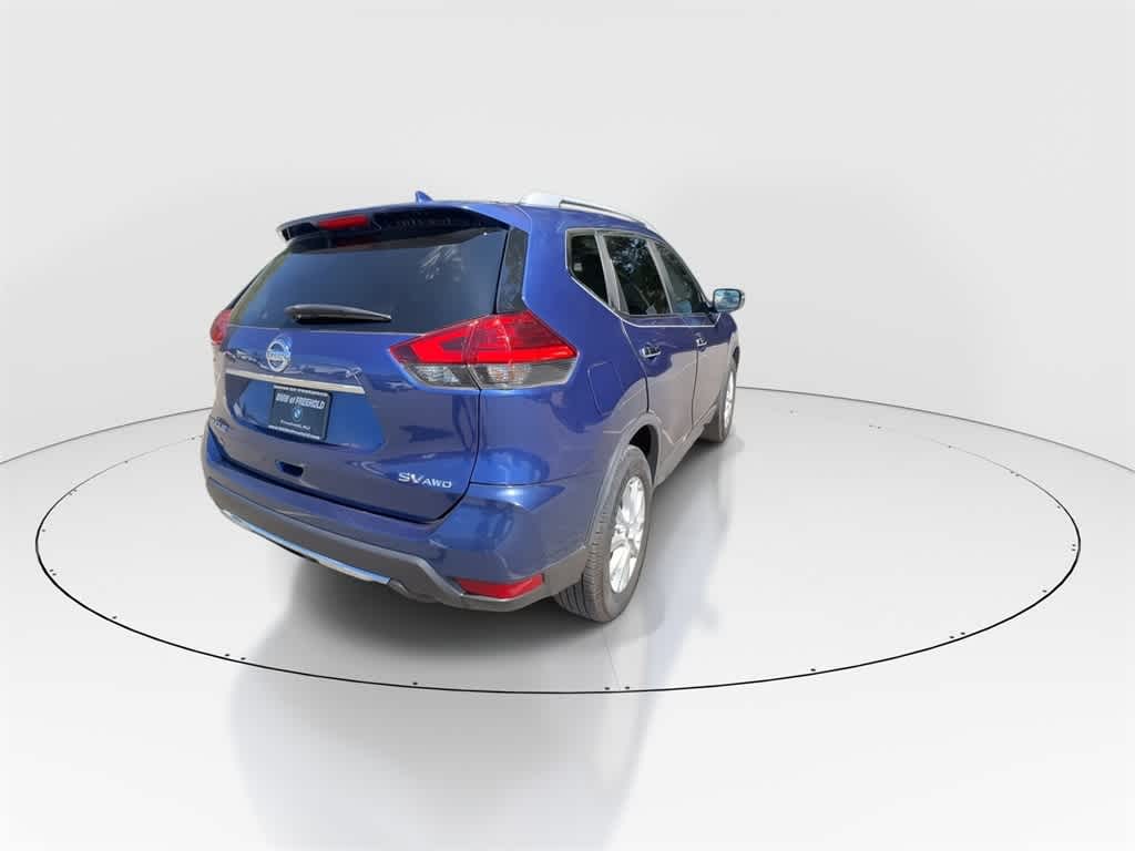 Thumbnail: 2017 Nissan Rogue - 8