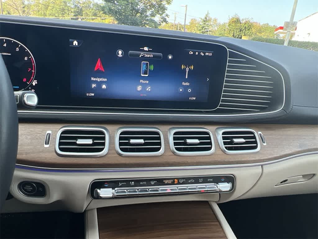 Thumbnail: 2025 Mercedes-Benz GLS - 24