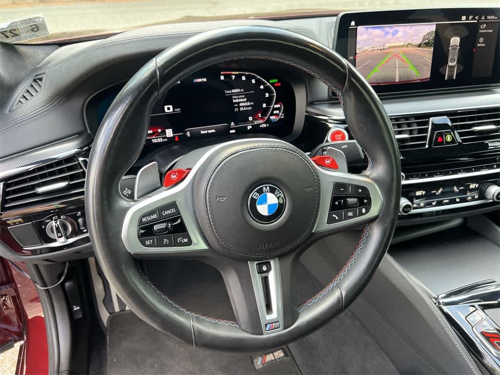 Thumbnail: 2022 BMW M5 - 23