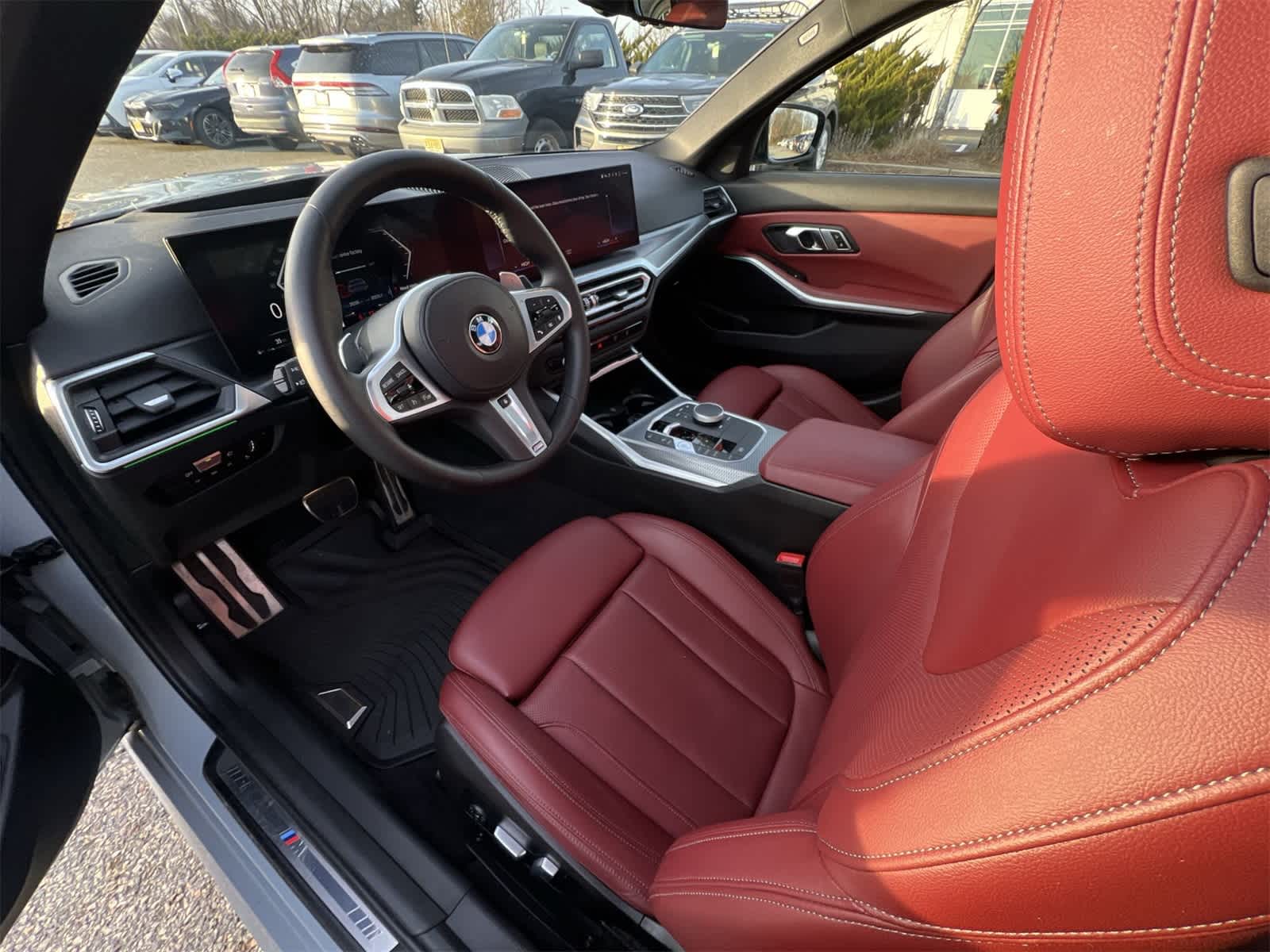 Thumbnail: 2023 BMW 3 Series - 10