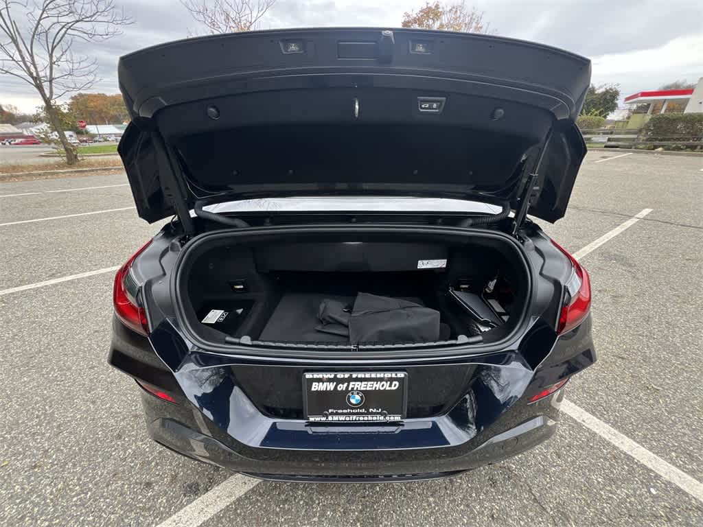 Thumbnail: 2019 BMW 8 Series - 28