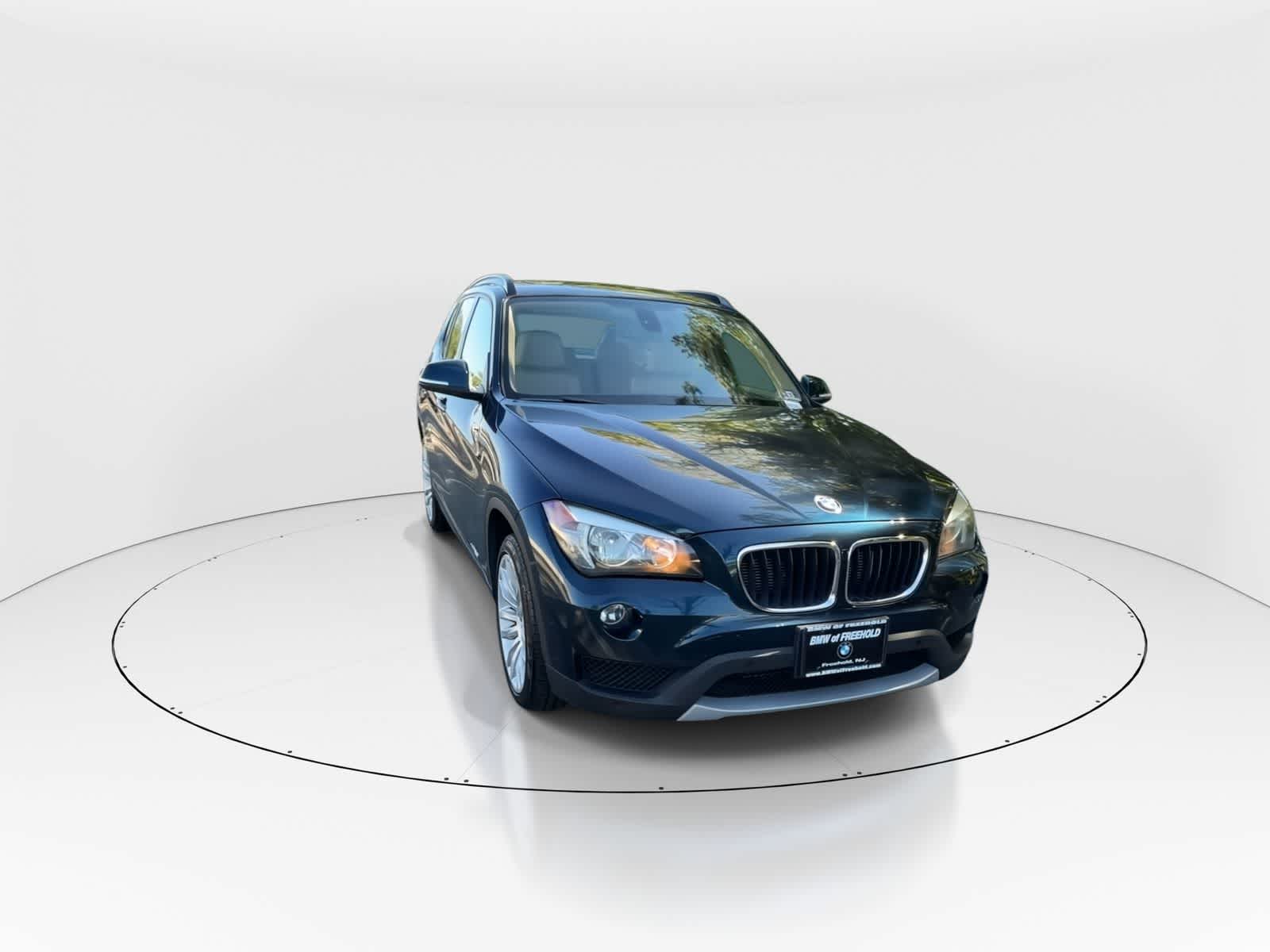 Used 2014 BMW X1 28i with VIN WBAVL1C54EVR94430 for sale in Freehold, NJ