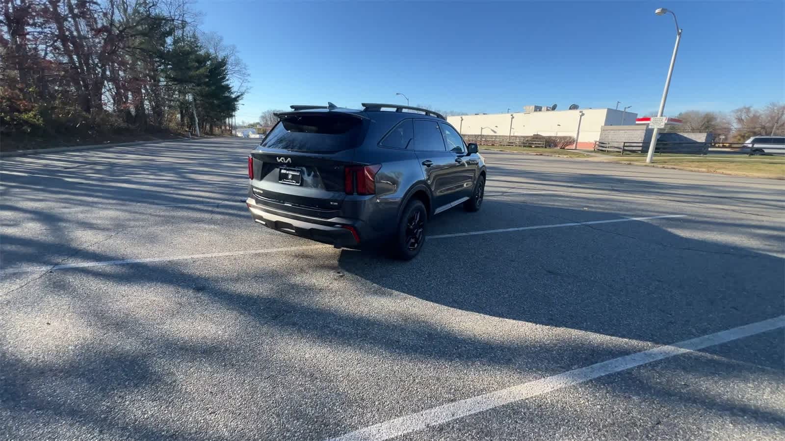 Thumbnail: 2024 Kia Sorento - 9