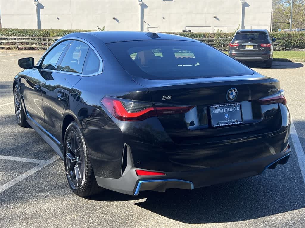 Thumbnail: 2023 BMW i4 - 12