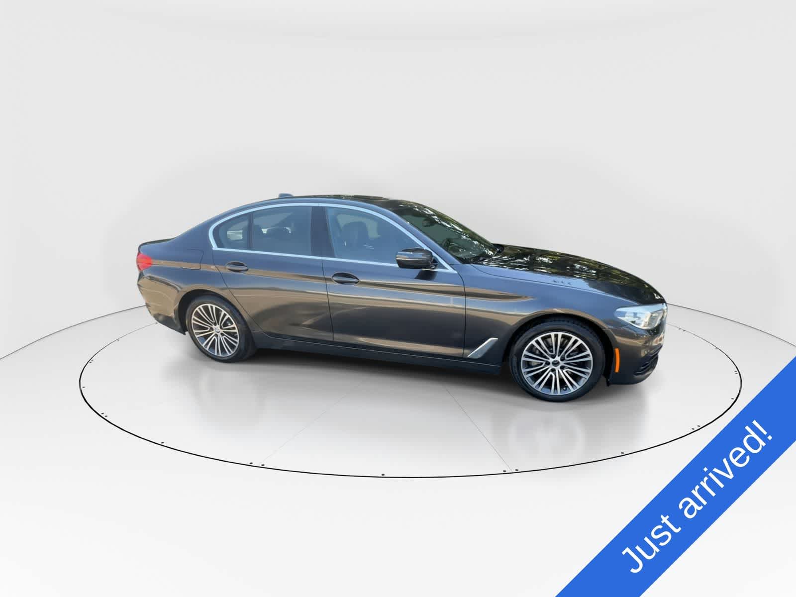 Thumbnail: 2019 BMW 5 Series - 9
