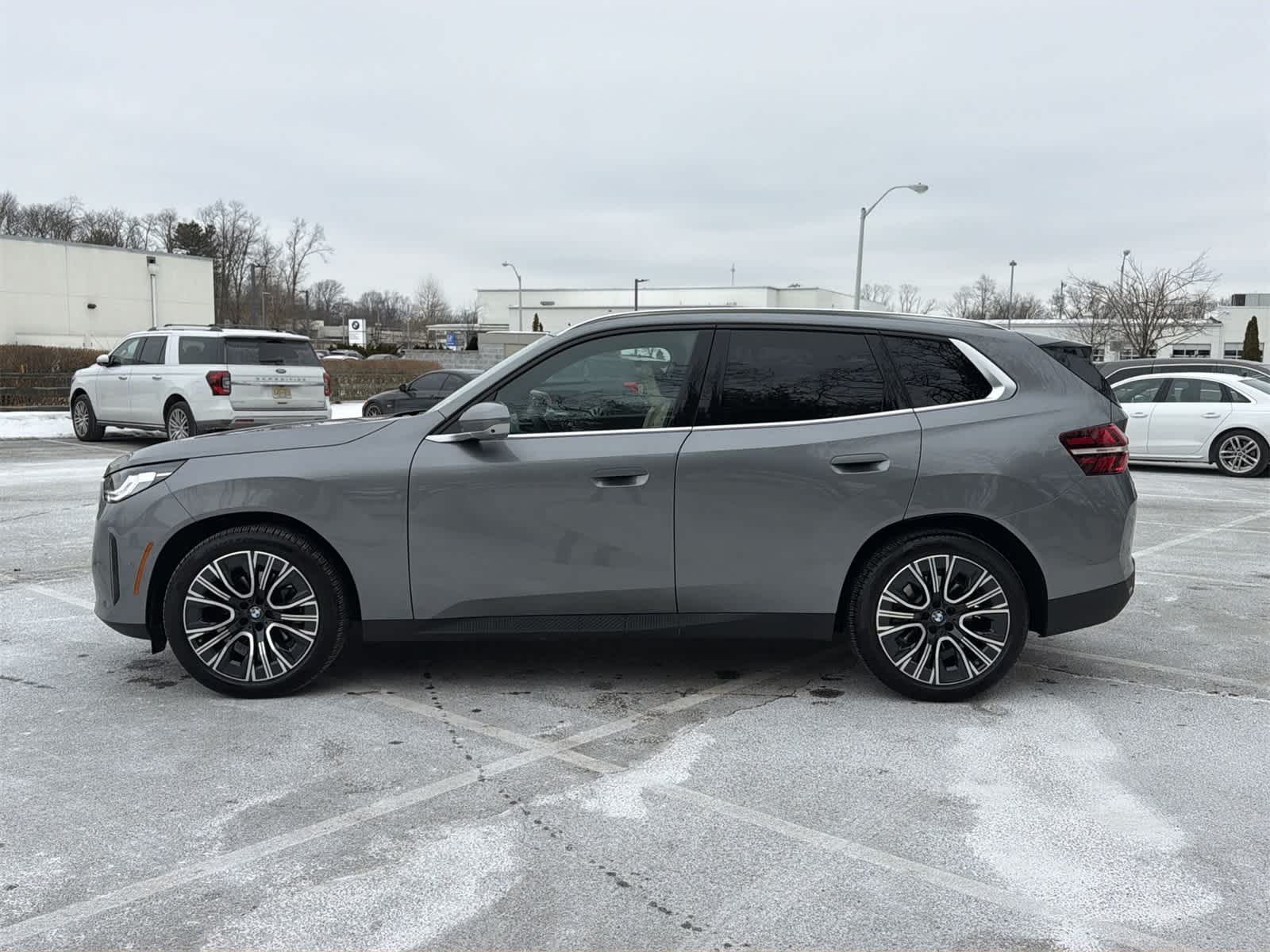 Thumbnail: 2025 BMW X3 - 11