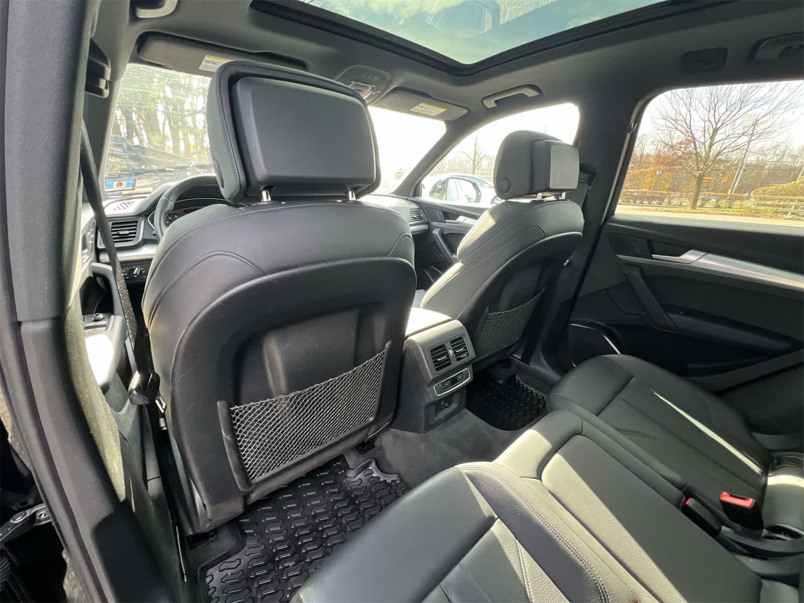 Thumbnail: 2020 Audi Q5 - 20