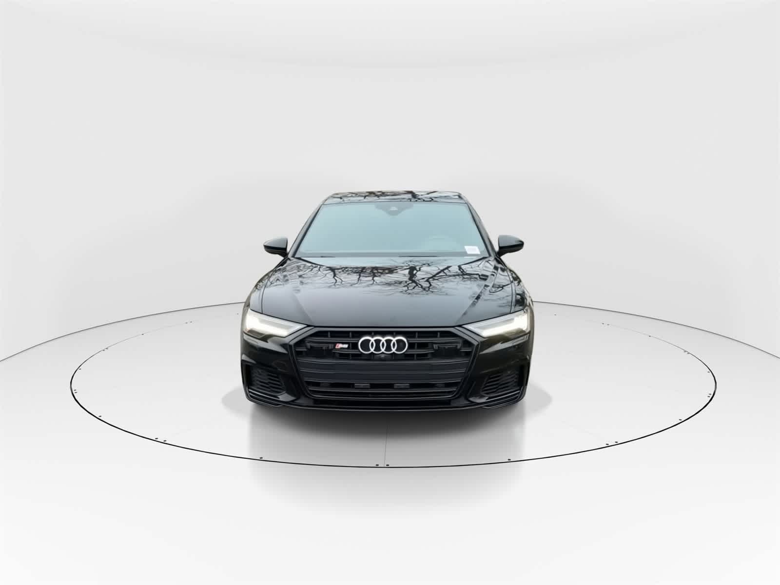 Thumbnail: 2020 Audi S6 - 3