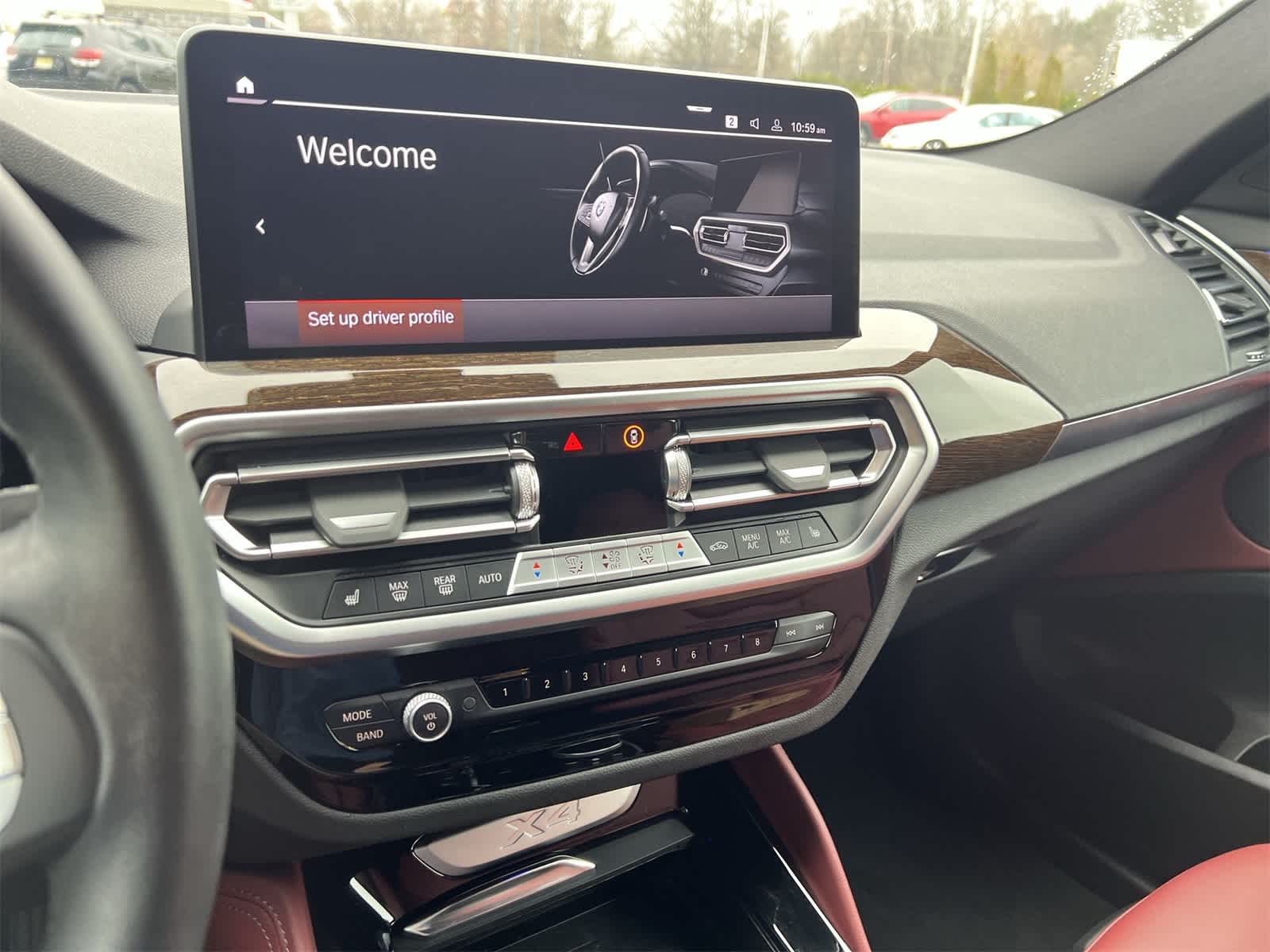 Thumbnail: 2023 BMW X4 - 24