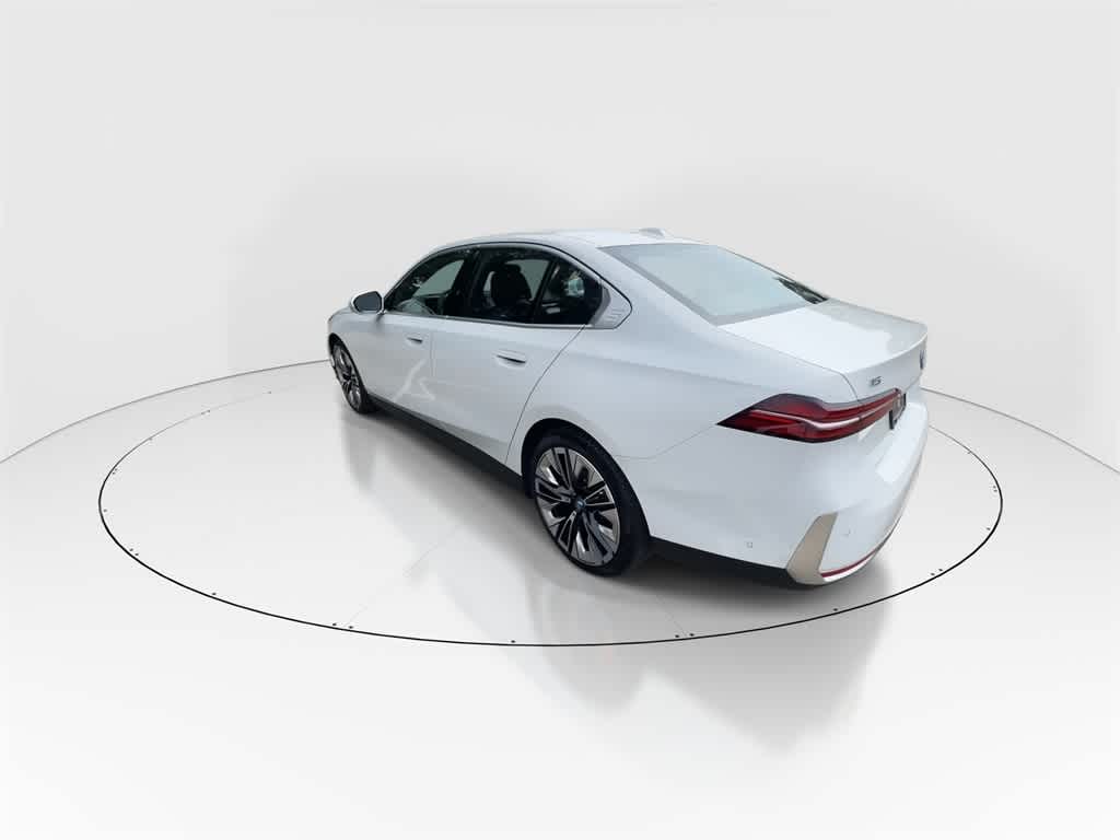 Thumbnail: 2025 BMW i5 - 6