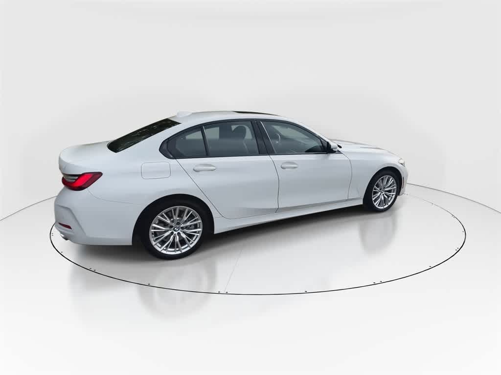 2023 Bmw 330i xDrive photo 2