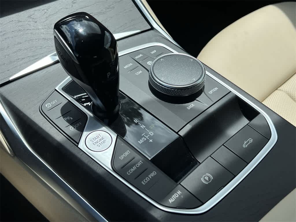 Thumbnail: 2022 BMW 4 Series - 25