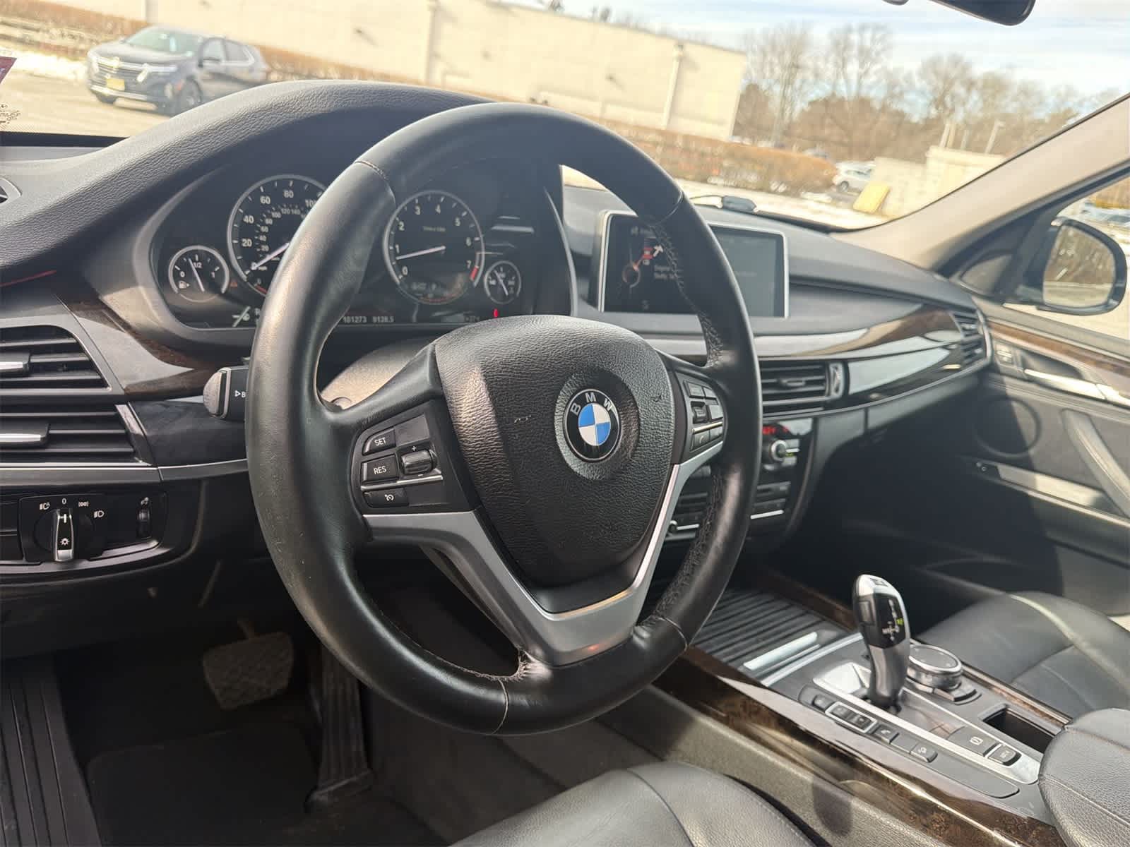 Thumbnail: 2016 BMW X5 - 23