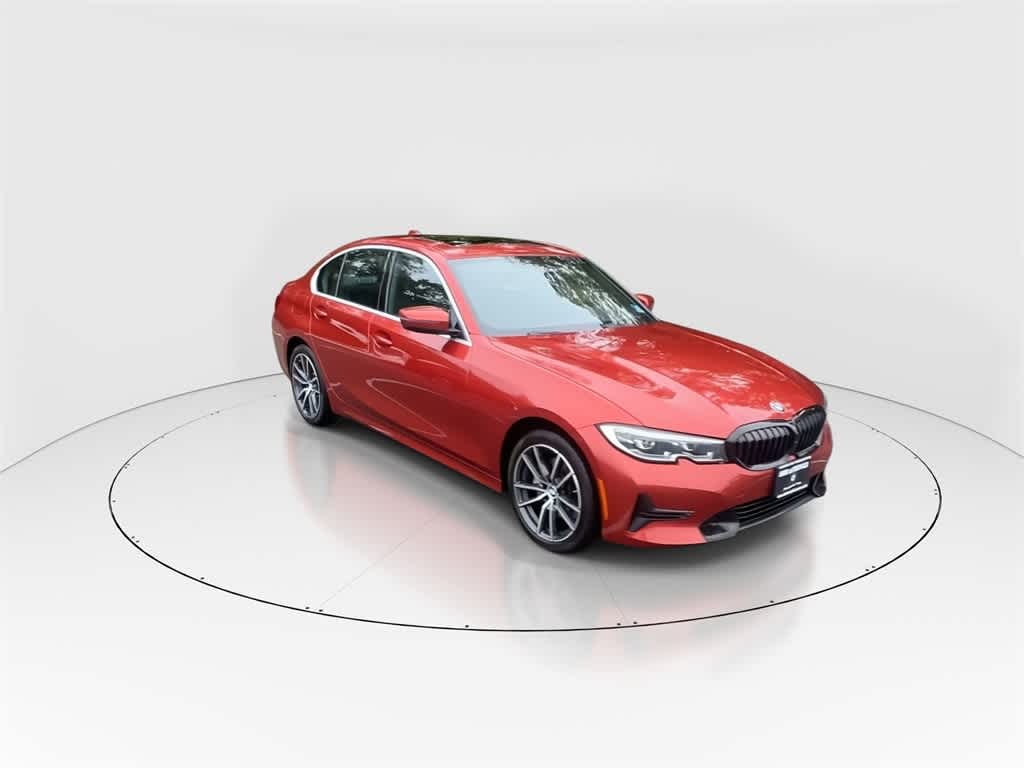 Thumbnail: 2020 BMW 3 Series - 3