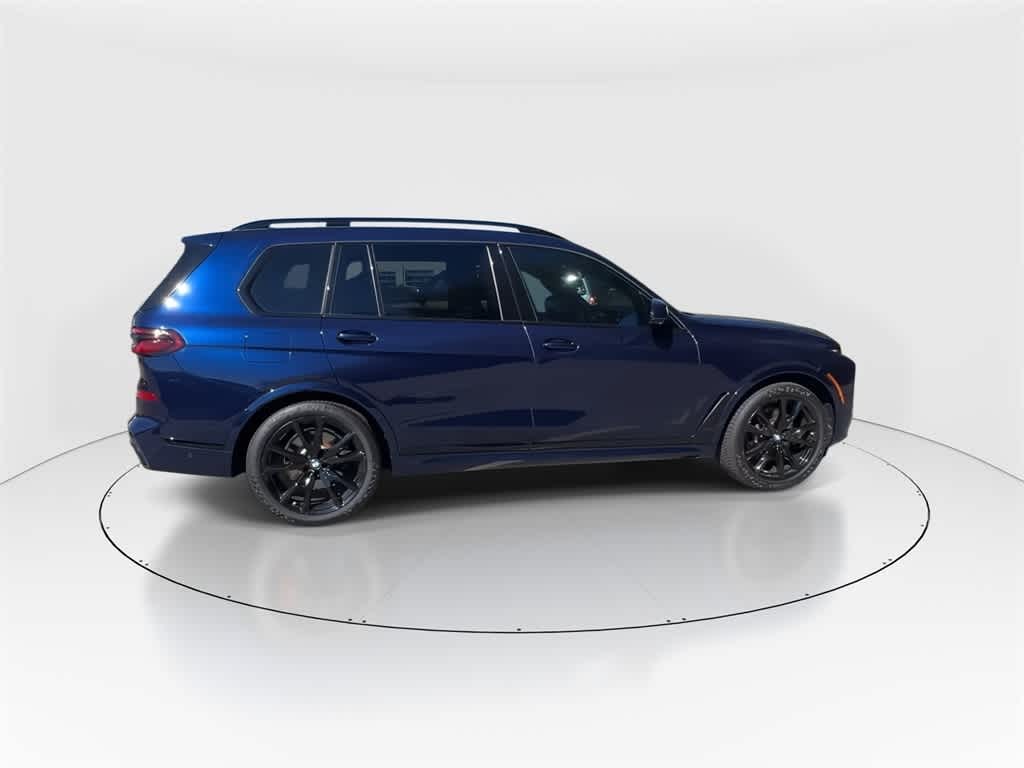 Thumbnail: 2024 BMW X7 - 2