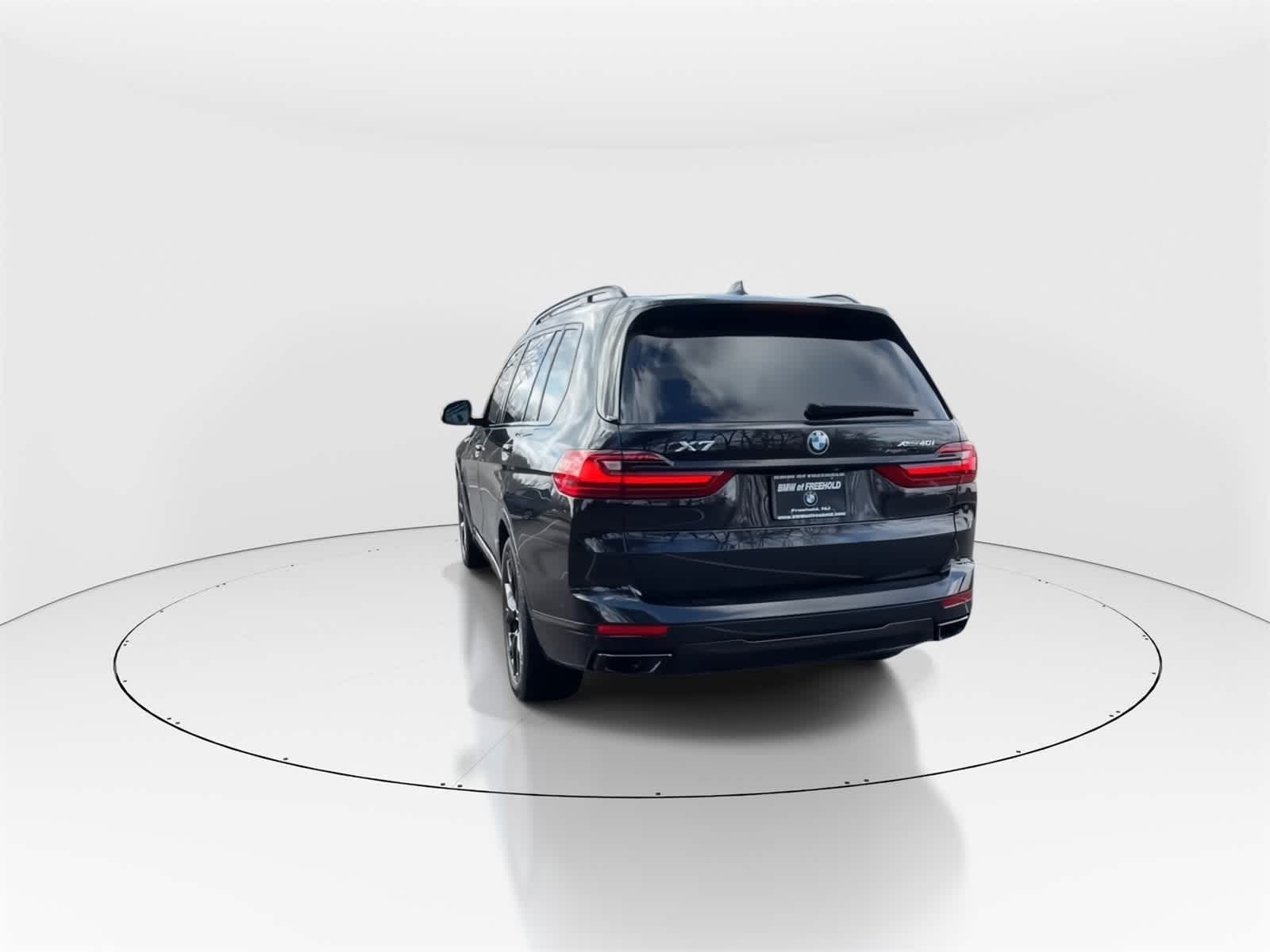 Thumbnail: 2022 BMW X7 - 8