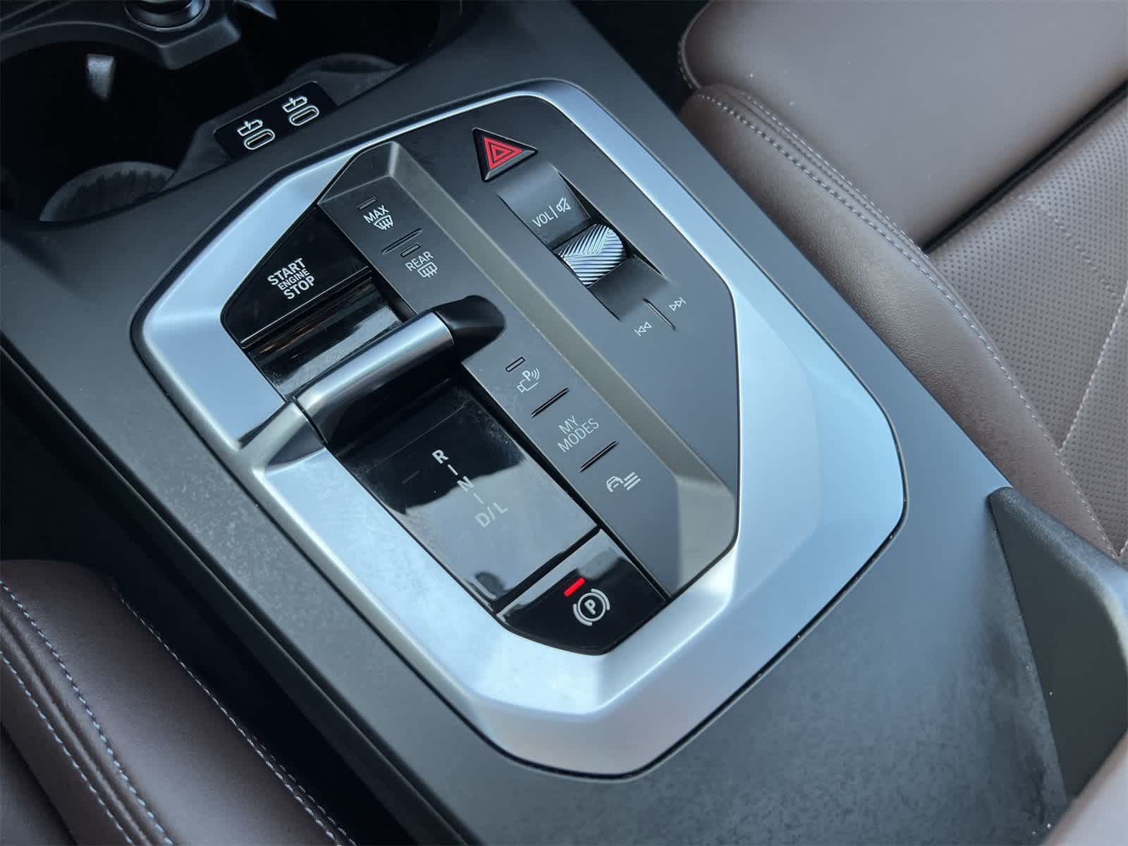 Thumbnail: 2025 BMW 2 Series - 25