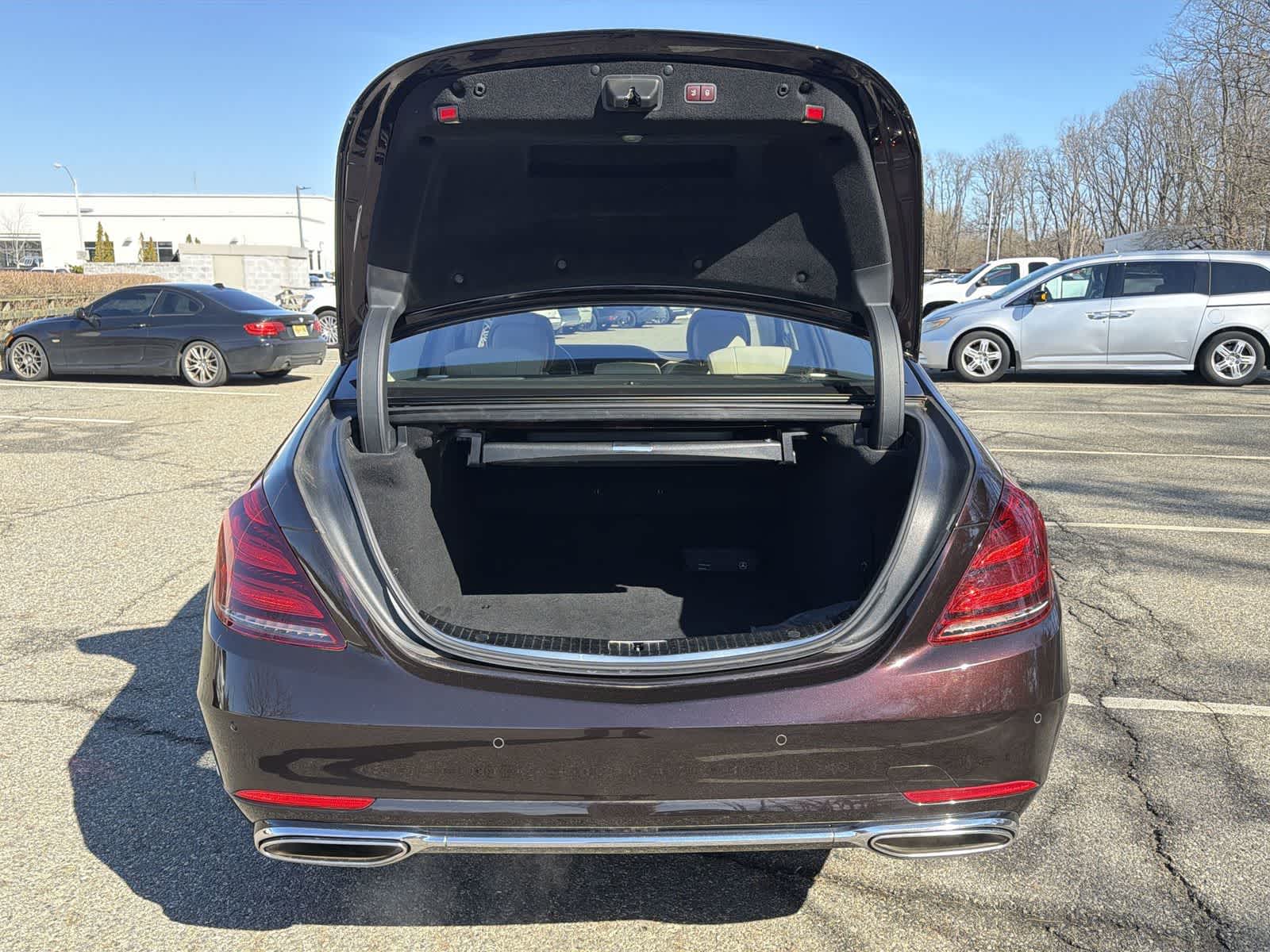 Thumbnail: 2019 Mercedes-Benz S-Class - 27