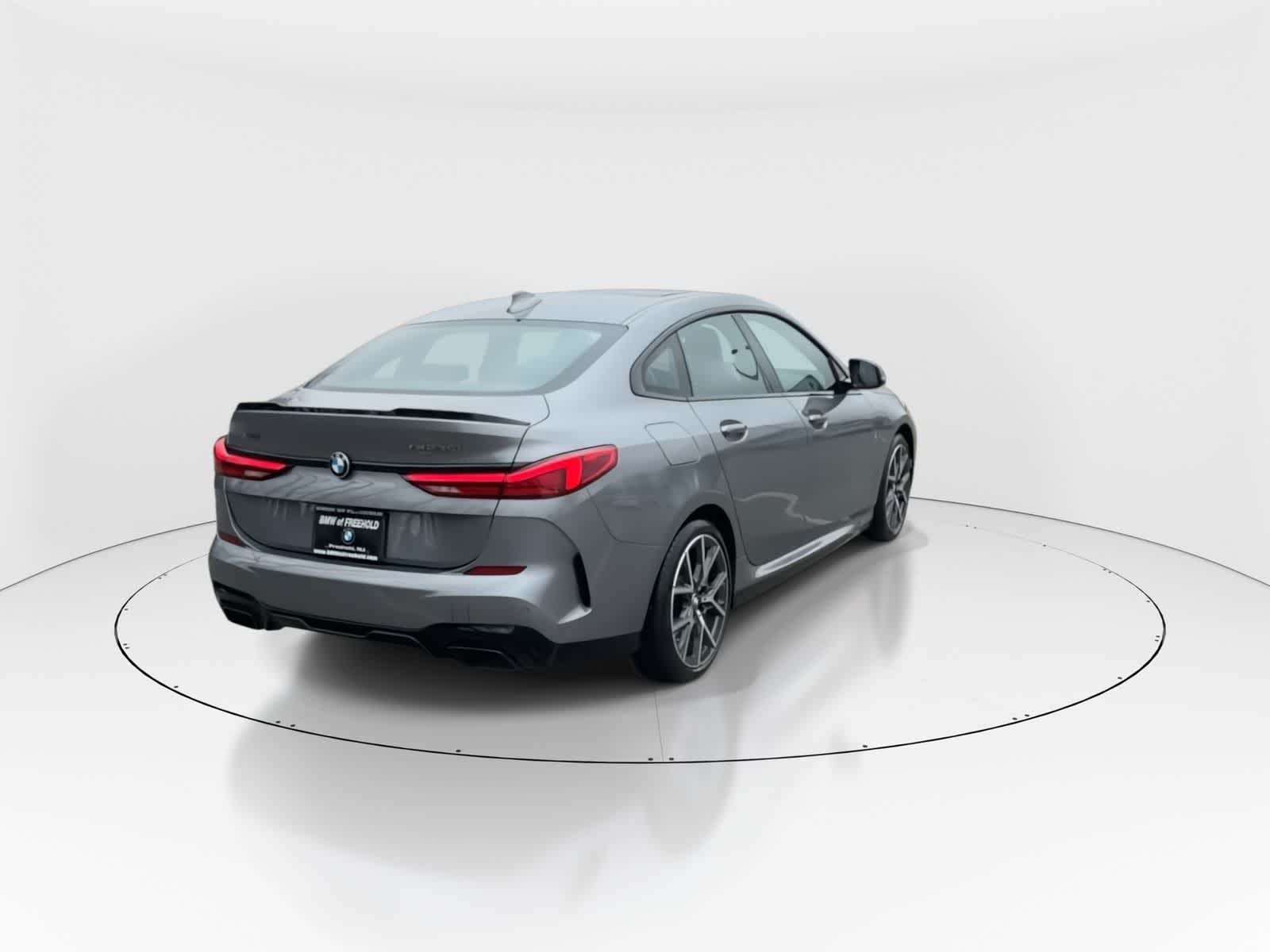 Thumbnail: 2022 BMW 2 Series - 3