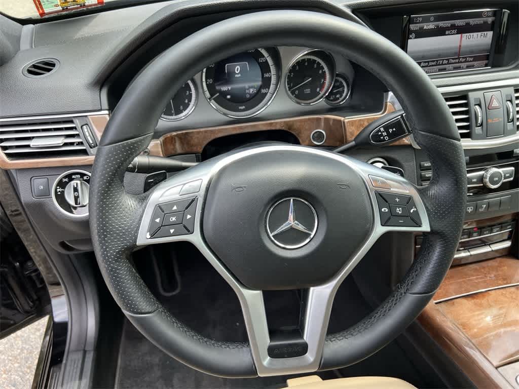 Thumbnail: 2013 Mercedes-Benz E-Class - 23
