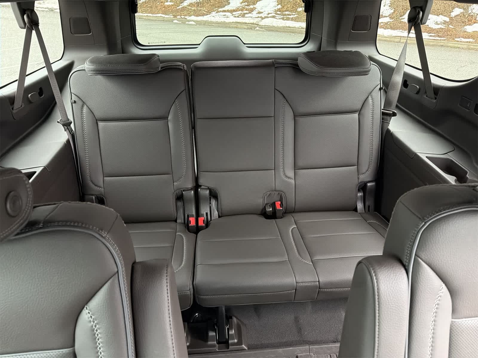 Thumbnail: 2021 GMC Yukon XL - 29