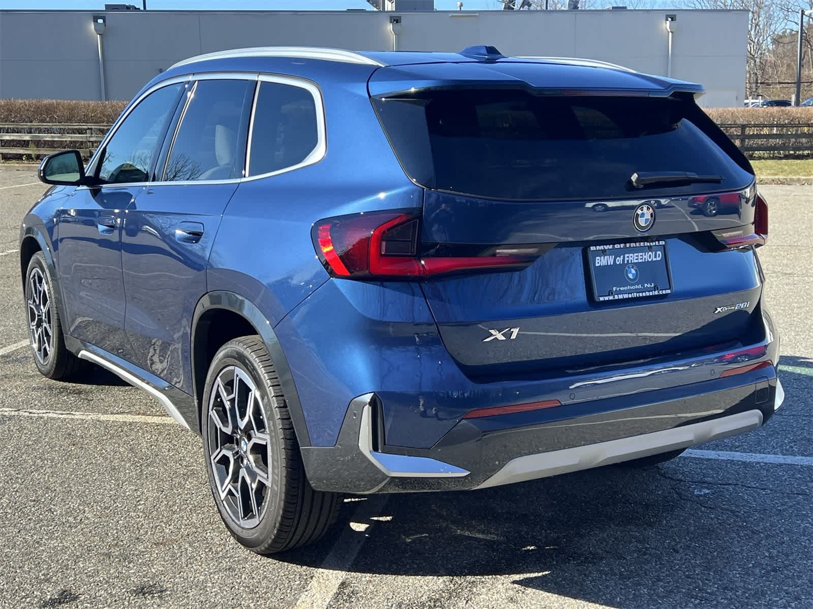 Thumbnail: 2025 BMW X1 - 12