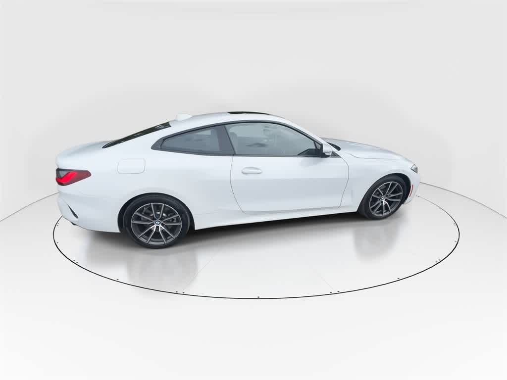 Thumbnail: 2023 BMW 4 Series - 9