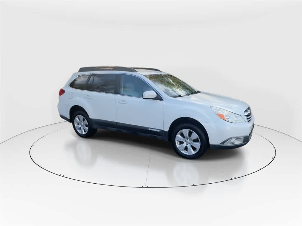 Thumbnail: 2011 Subaru Outback - 3