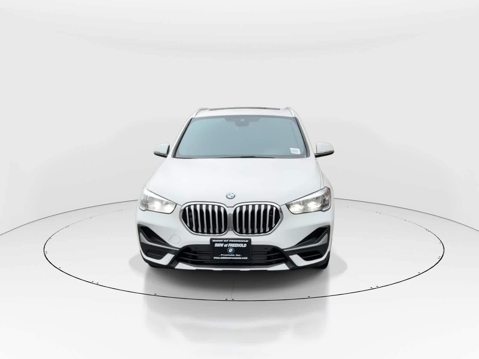 Thumbnail: 2021 BMW X1 - 2