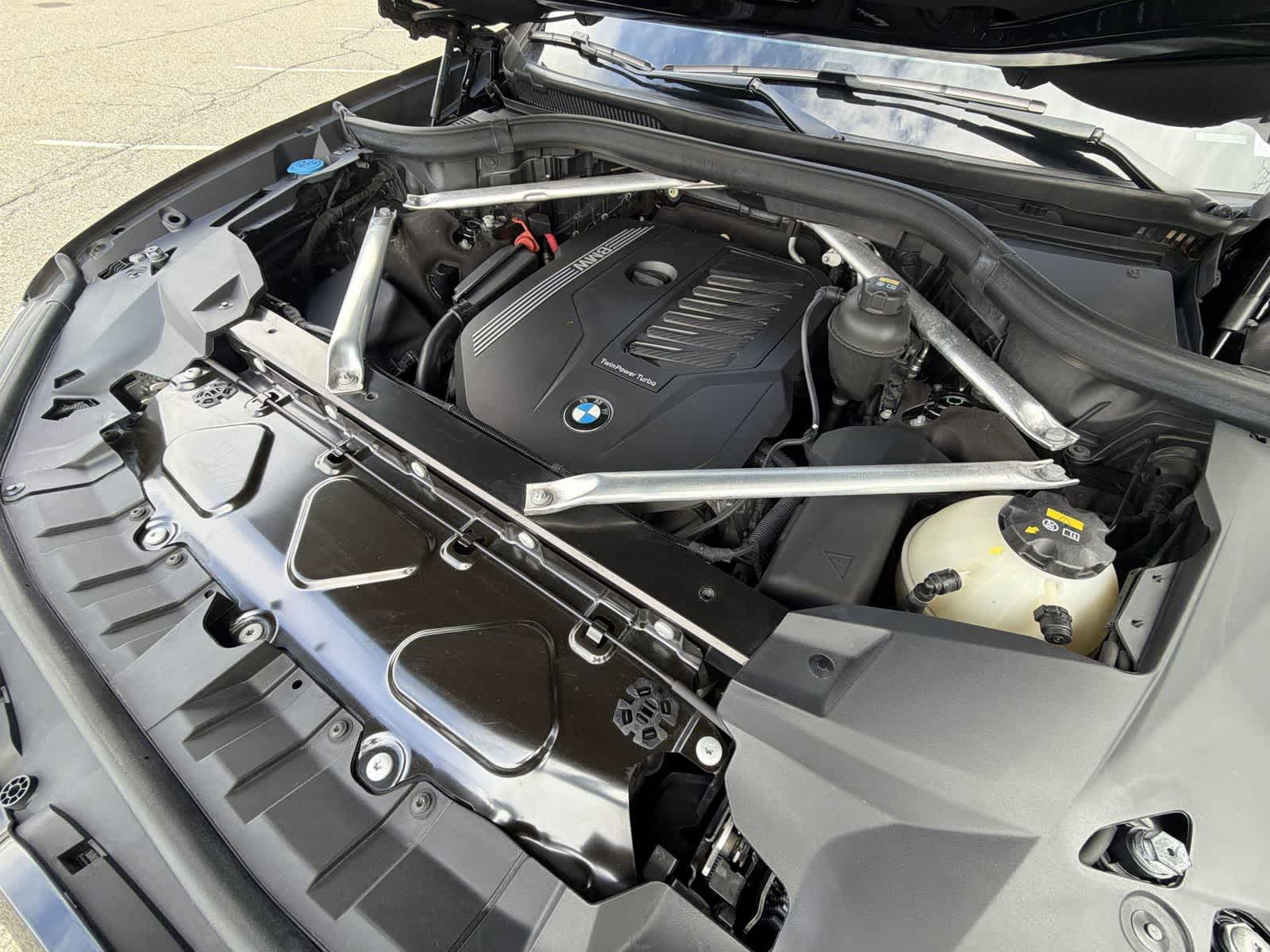 Thumbnail: 2020 BMW X7 - 17