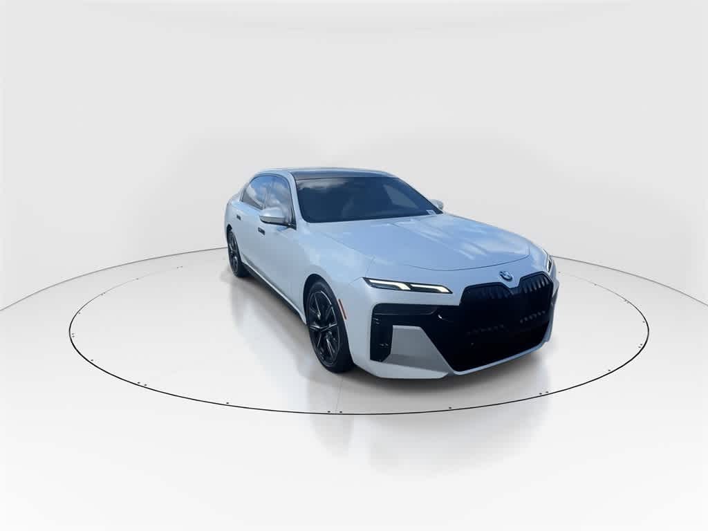 Thumbnail: 2023 BMW 7 Series - 6