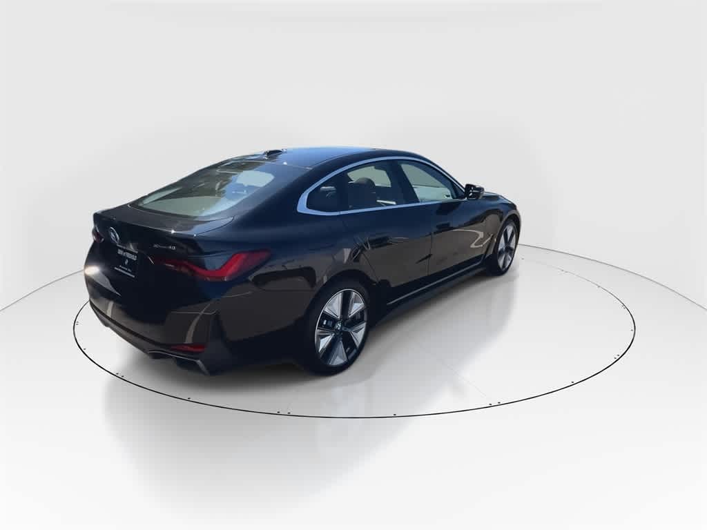 Thumbnail: 2025 BMW i4 - 3