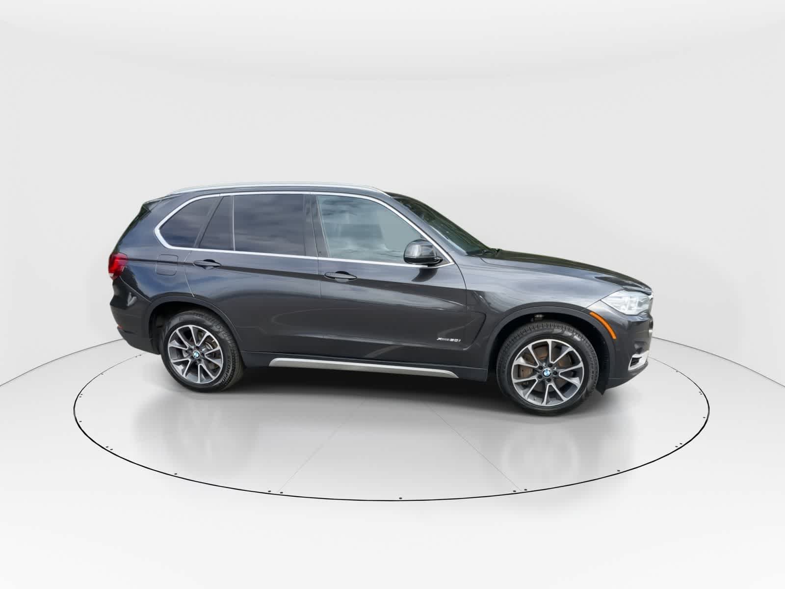 Thumbnail: 2018 BMW X5 - 9