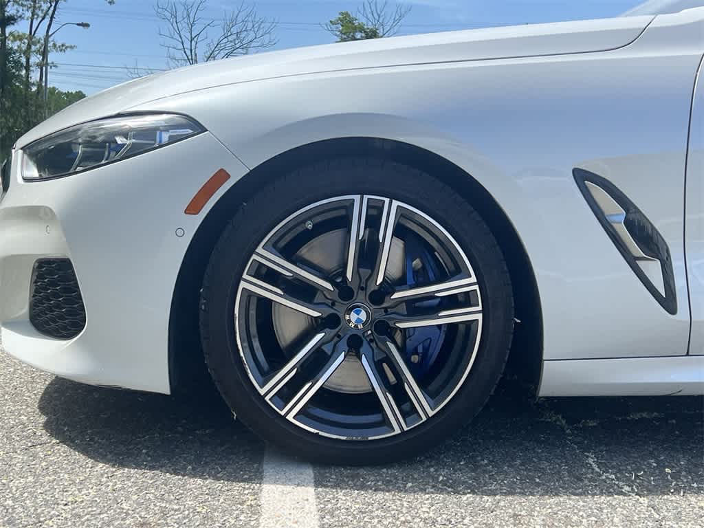 Thumbnail: 2022 BMW 8 Series - 16