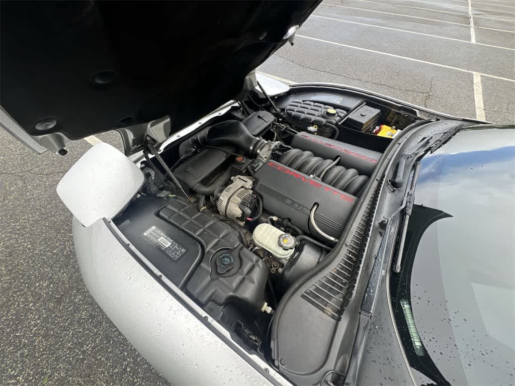 2001 Chevrolet Corvette Base 17
