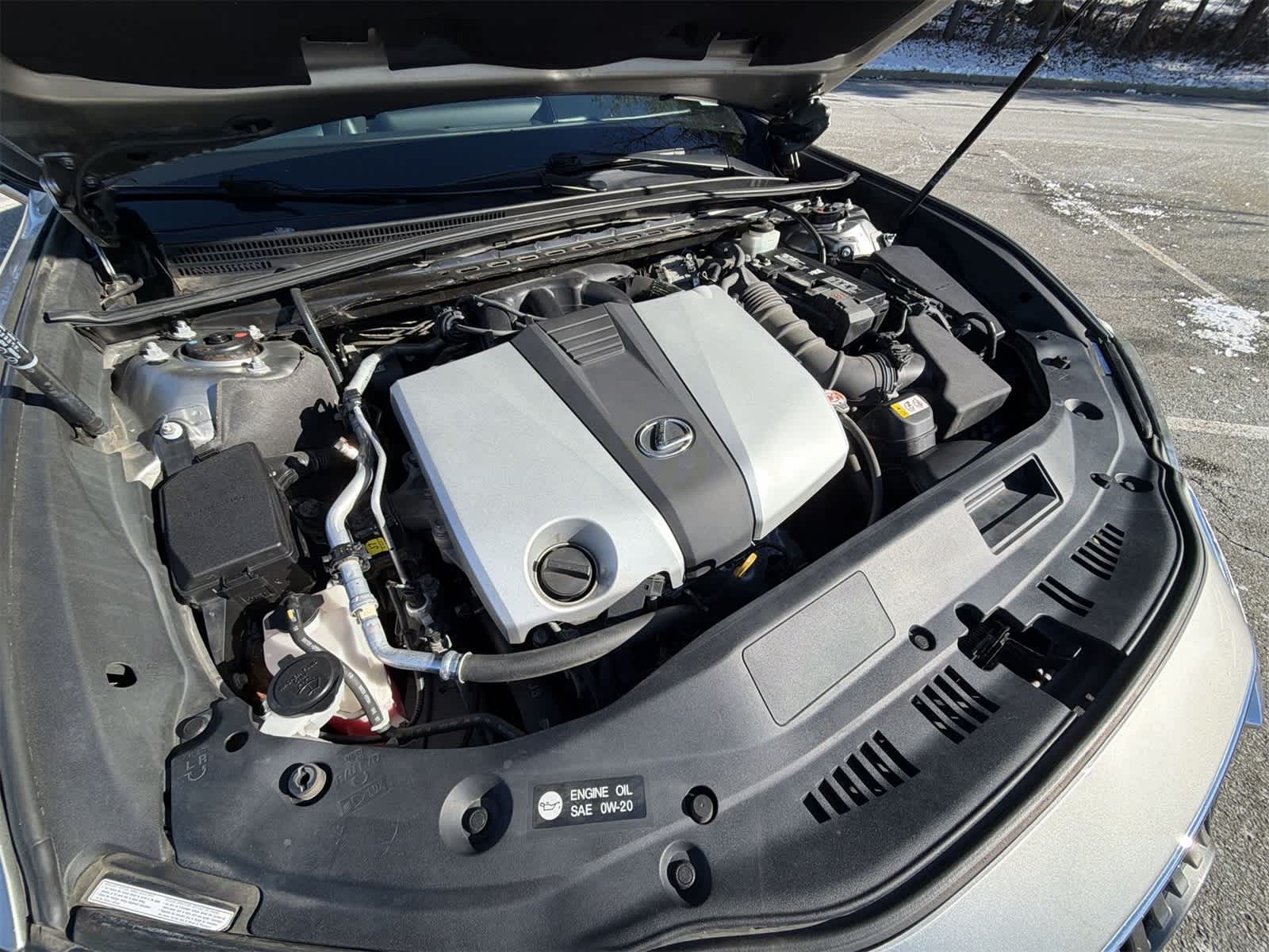 Thumbnail: 2019 Lexus ES - 17