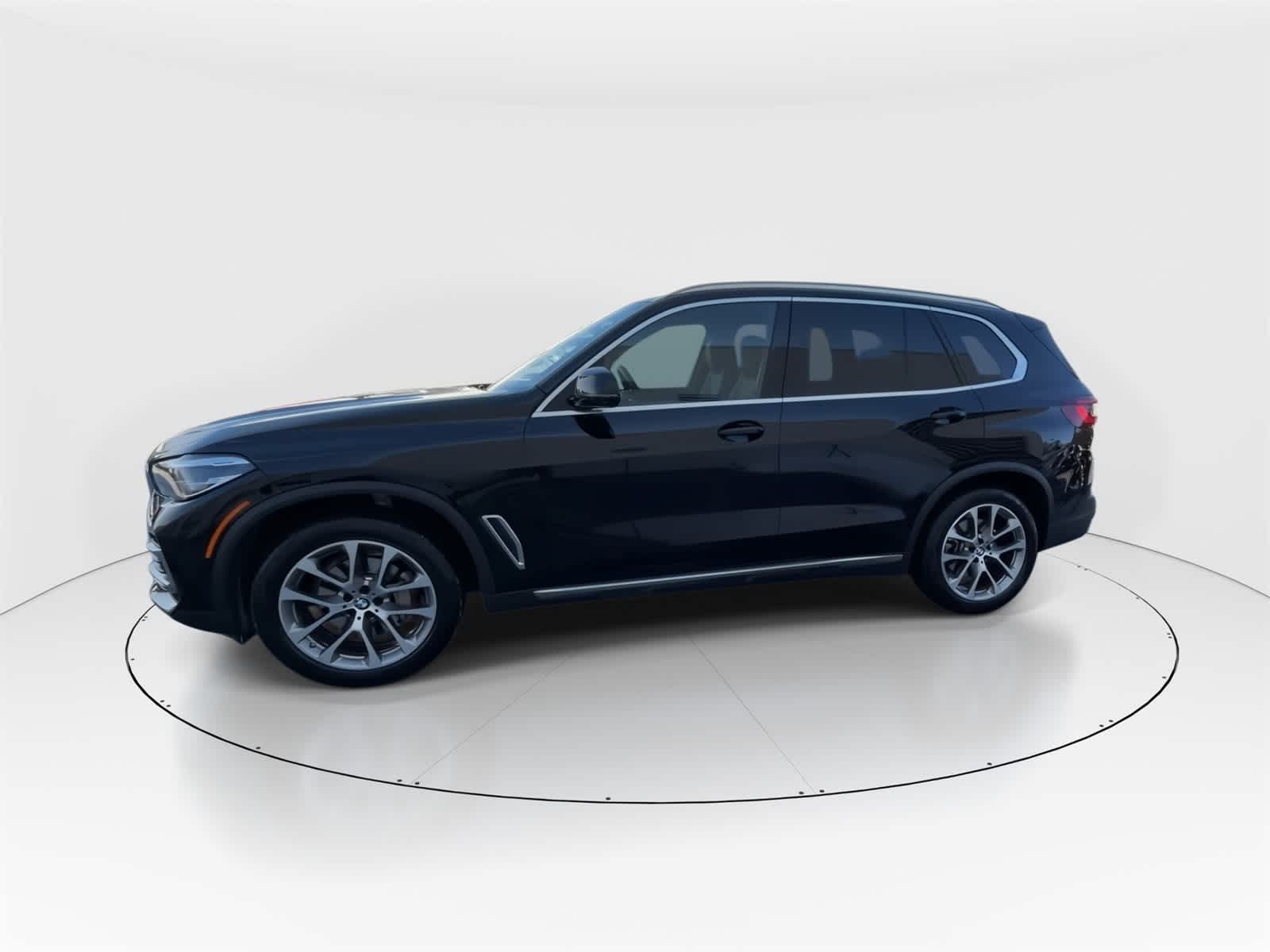Thumbnail: 2022 BMW X5 - 6