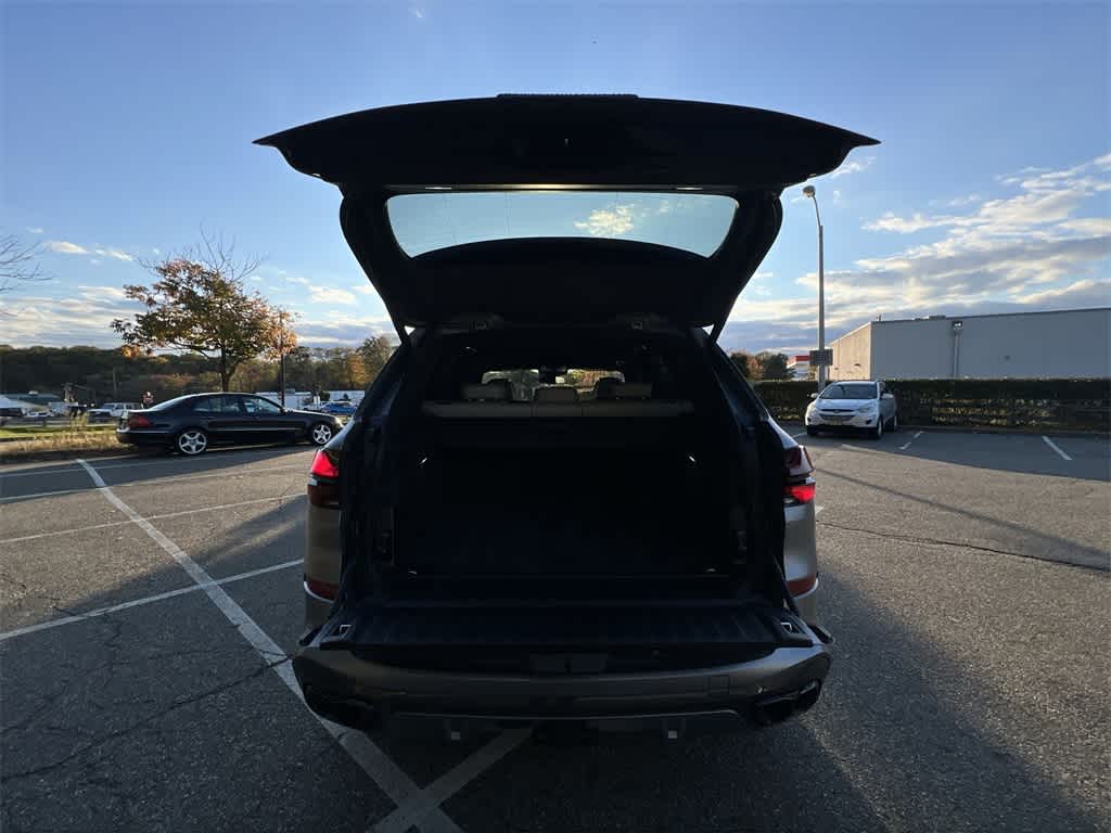 Thumbnail: 2025 BMW X5 - 27